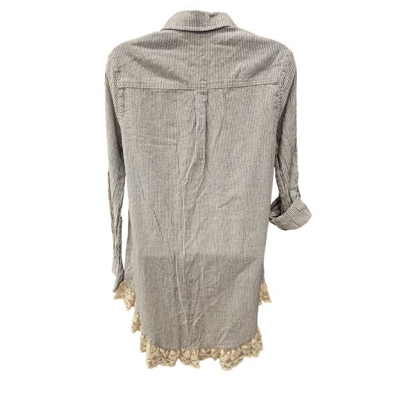 Umgee USA Striped Button Up Tunic chambray S Blue Lace Hem Tab Sleeve w/ pockets - Picture 3 of 7